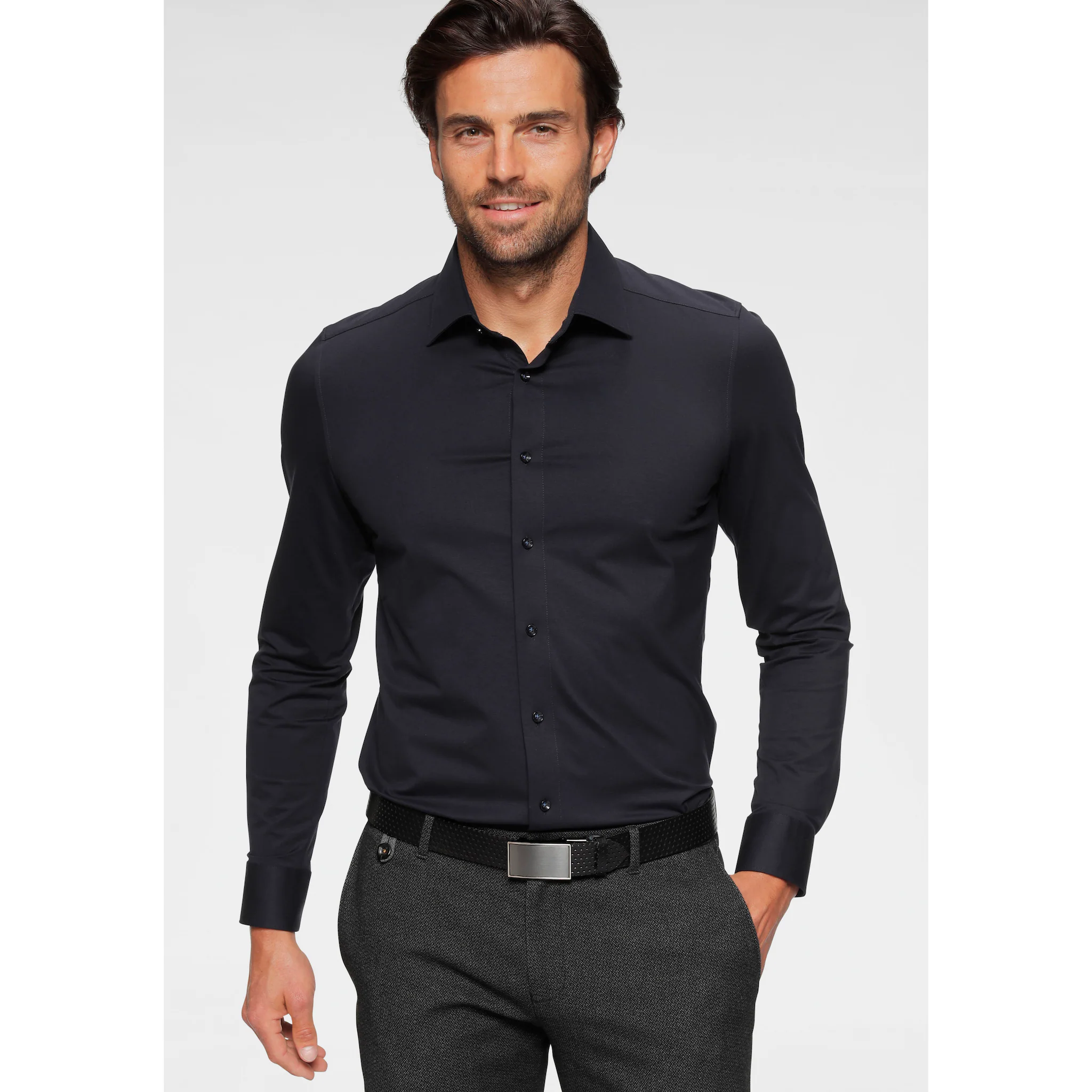 Рубашка OLYMP с длинными рукавами "Luxor 24/Seven Contemporary Fit Jersey Shirt" из материала, подавляющего неприятные запахи, цвет морской волны
Рубашка OLYMP с длинными рукавами "Luxor 24/Seven Contemporary Fit Jersey Shirt" из материала, подавляющего неприятные запахи, цвет морской волны