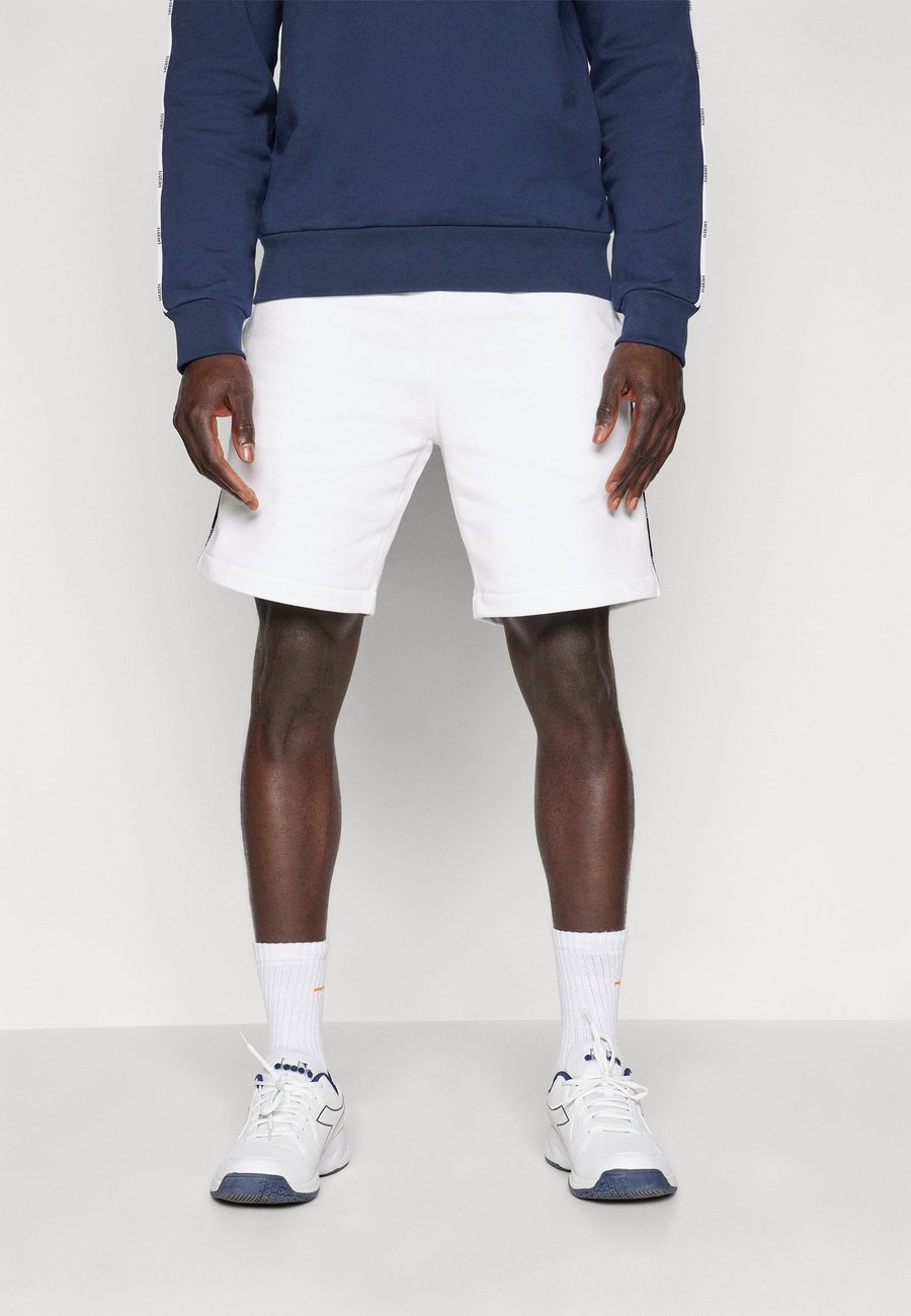 Спортивные шорты Lacoste Sport SHORT TAPE, White
Спортивные шорты Lacoste Sport SHORT TAPE, White