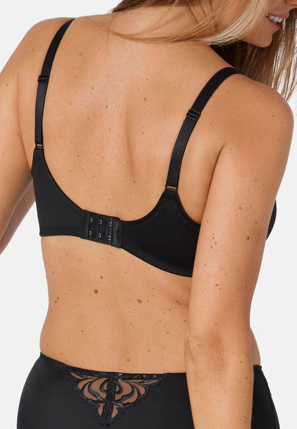 Бюстгальтер с чашками Modern Finesse WP Triumph, черный
Бюстгальтер с чашками Modern Finesse WP Triumph, черный