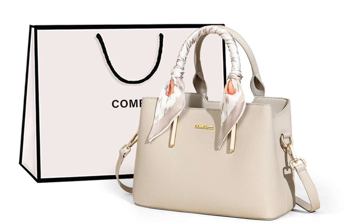 COMELY Кожаная мамина сумка через плечо, Ecru
COMELY Кожаная мамина сумка через плечо, Ecru