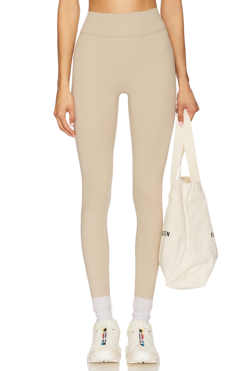 Леггинсы The essentials 437, cappuccino
Леггинсы The essentials 437, cappuccino