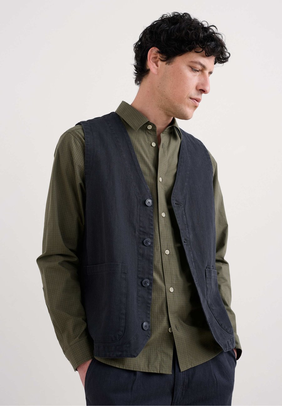Куртка Seasalt Cornwall TOLLGATE , Navy Inkwell/Dark-Blue Denim
Куртка Seasalt Cornwall TOLLGATE , Navy Inkwell/Dark-Blue Denim