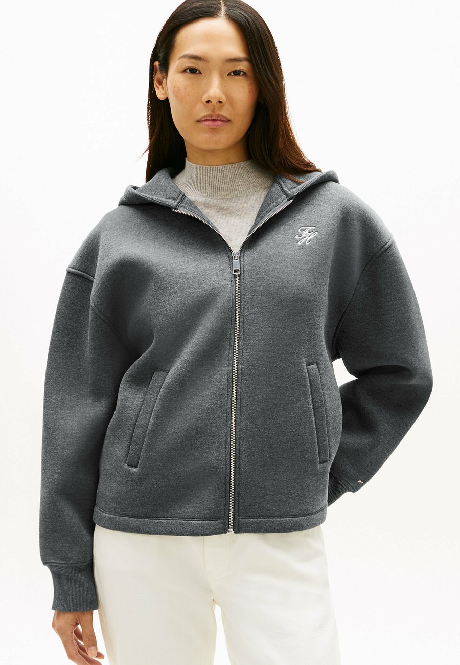 Толстовка Tommy Hilfiger Zip-up sweatshirt, Med Grey Heather/Dark Grey, Серый, Толстовка Tommy Hilfiger Zip-up sweatshirt, Med Grey Heather/Dark Grey
Толстовка Tommy Hilfiger Zip-up sweatshirt, Med Grey Heather/Dark Grey, Серый, Толстовка Tommy Hilfiger Zip-up sweatshirt, Med Grey Heather/Dark Grey