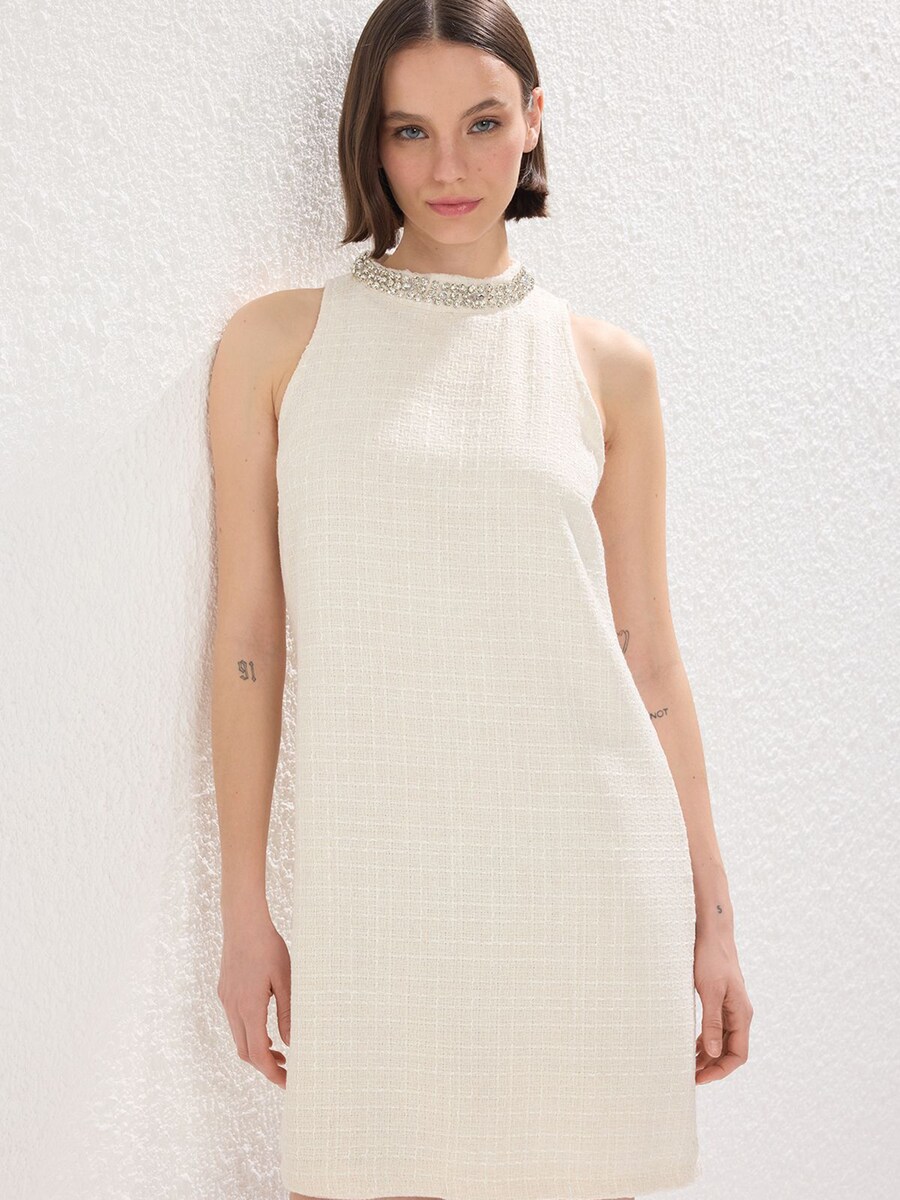 Платье Trendyol, экрю
Платье Trendyol, экрю