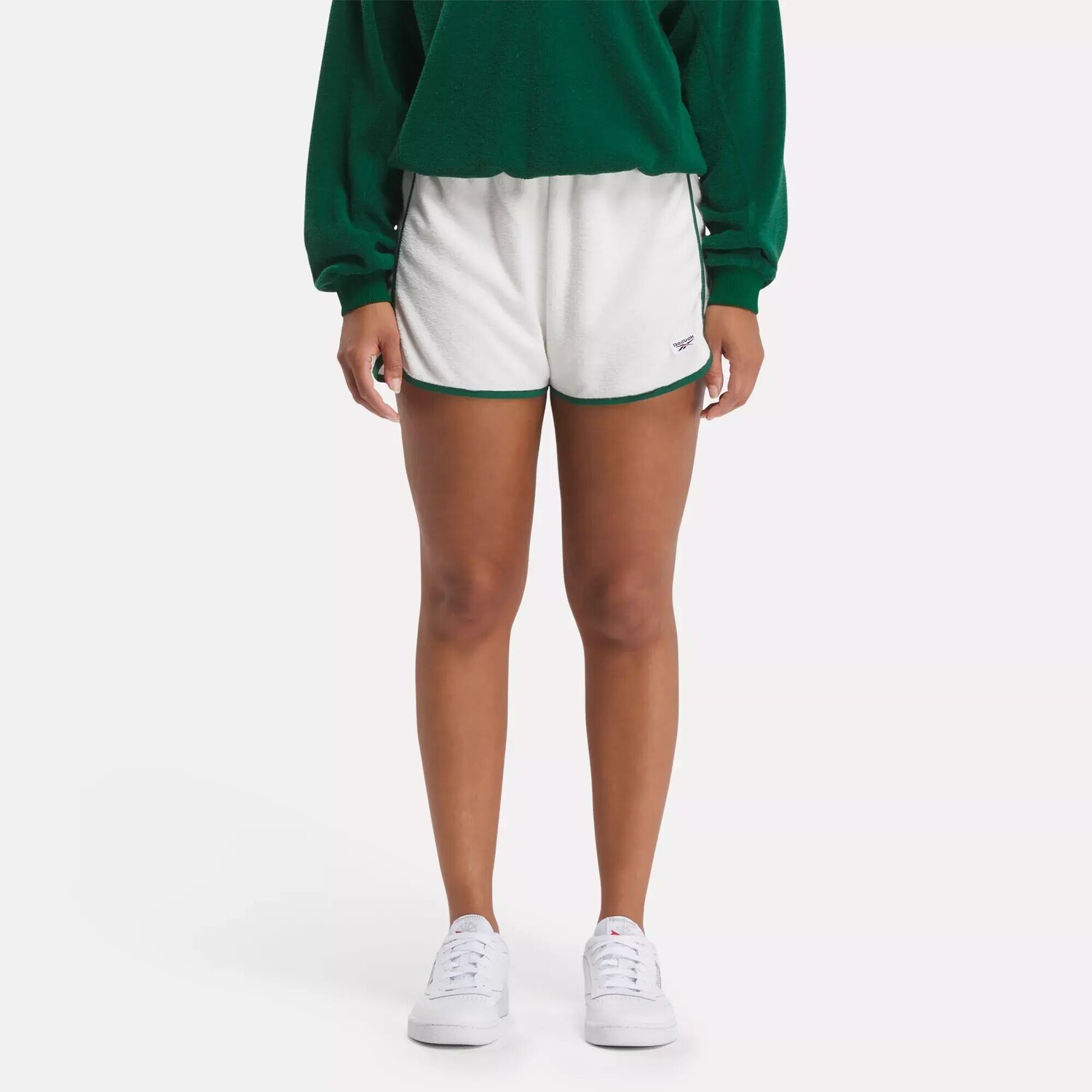 Спортивные классические шорты Reebok, белый
Спортивные классические шорты Reebok, белый