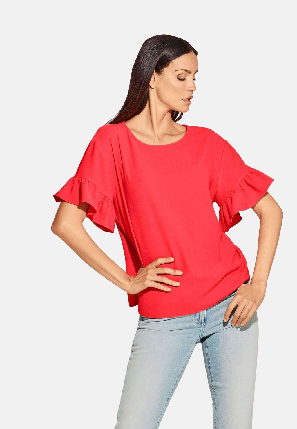 Блуза MIT GLÄNZENDEM FINISH MADELEINE, коралловый
Блуза MIT GLÄNZENDEM FINISH MADELEINE, коралловый