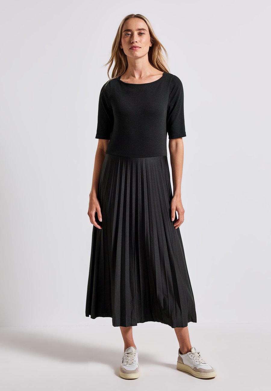 Платье Street One Day dress, Schwarz/Black
Платье Street One Day dress, Schwarz/Black