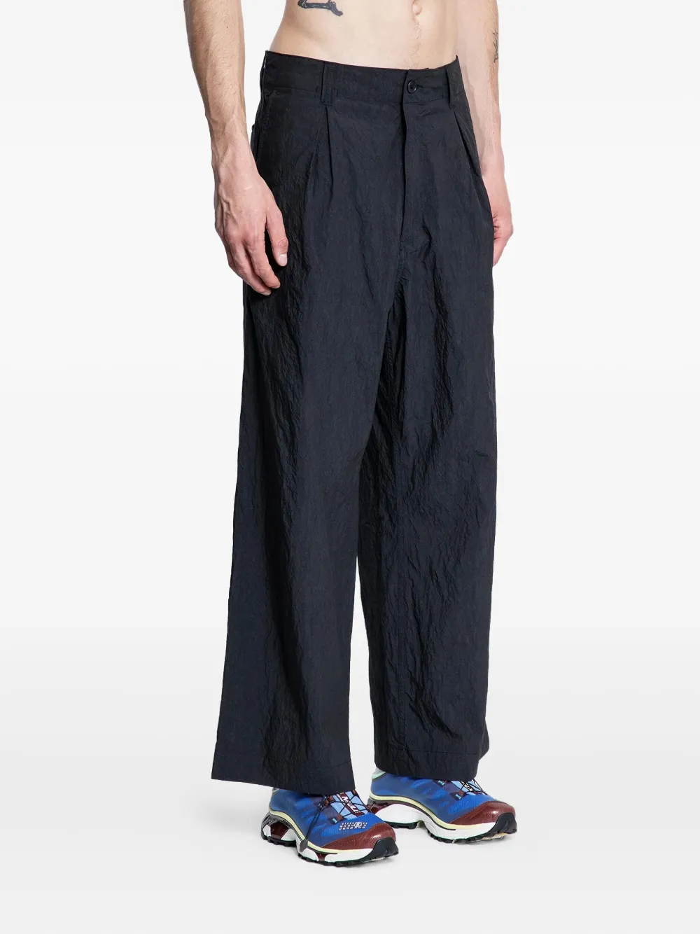 Широкие брюки со складками KUON, черный
Широкие брюки со складками KUON, черный