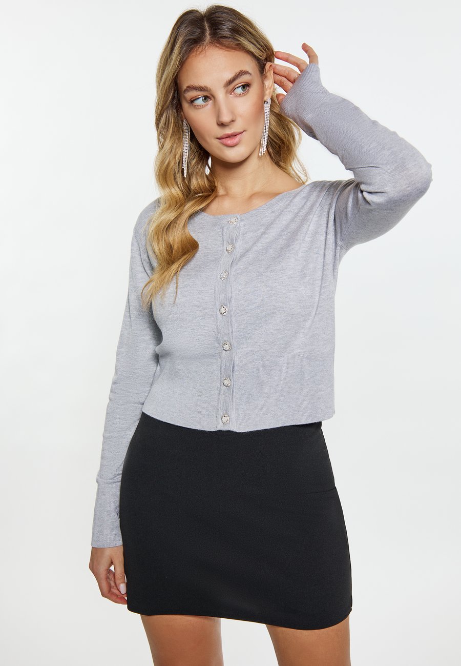Кардиган faina Cardigan, Grau Melange/Mottled Grey
Кардиган faina Cardigan, Grau Melange/Mottled Grey