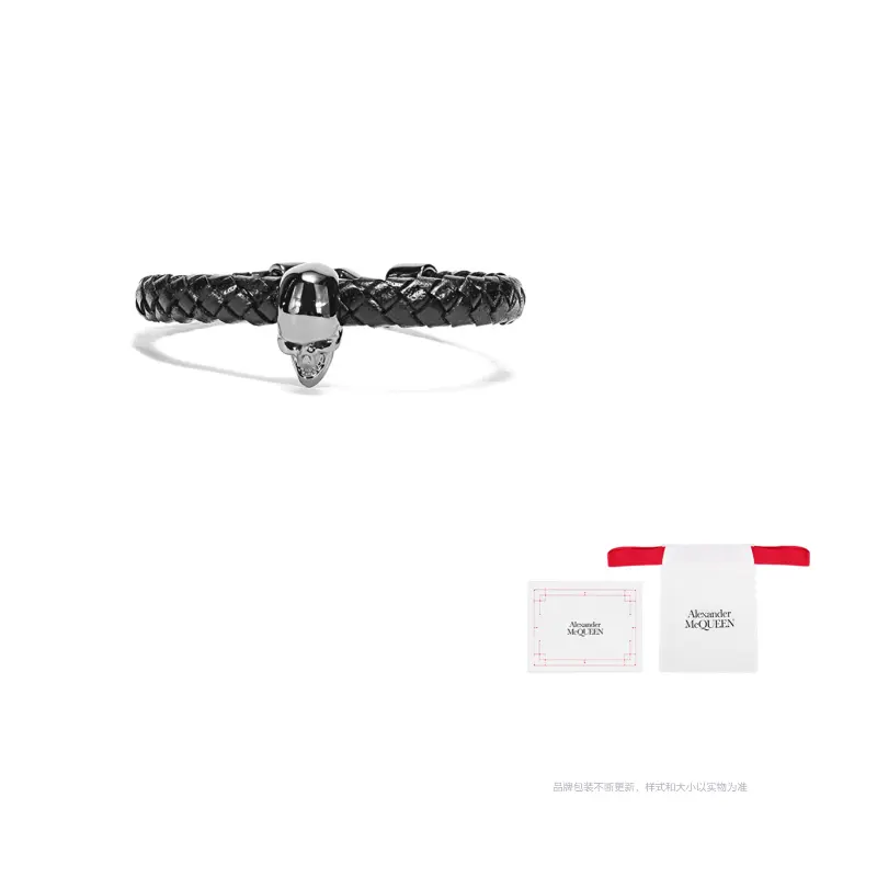 Череп с плетеным браслетом Alexander McQueen
Череп с плетеным браслетом Alexander McQueen