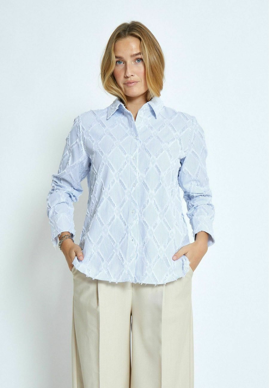 Блуза Minus ASTRA, S Ice Blue Stripe/Light Blue
Блуза Minus ASTRA, S Ice Blue Stripe/Light Blue