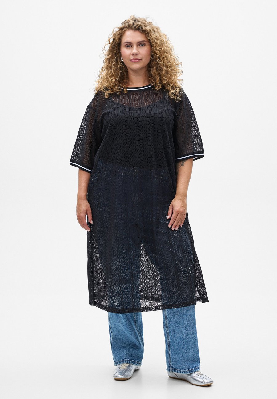 Платье Zizzi MIT KURZEN ÄRMELN, Black
Платье Zizzi MIT KURZEN ÄRMELN, Black