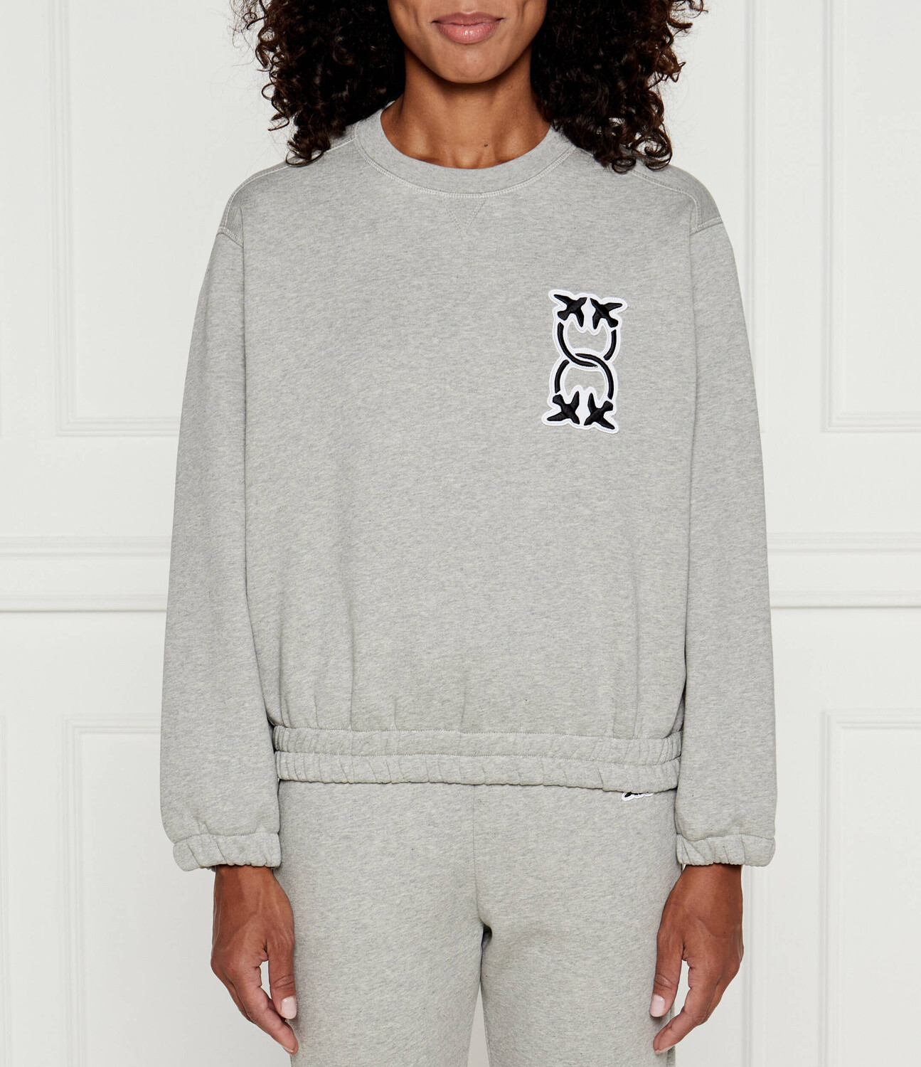 Толстовка Pinko Regular Fit, серый
Толстовка Pinko Regular Fit, серый