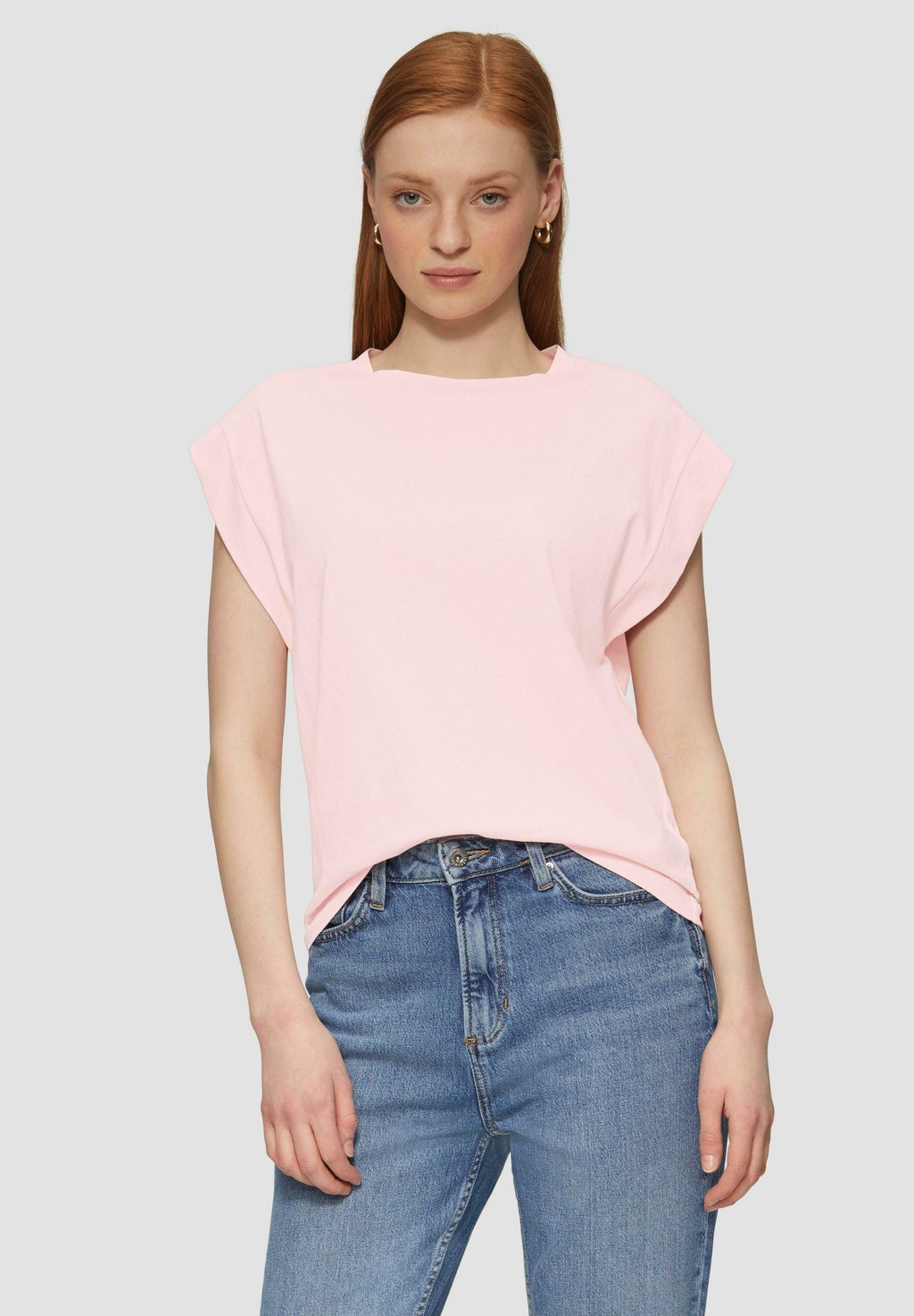 Базовая футболка MIT SCHULTERDETAIL QS, светло-розовый
Базовая футболка MIT SCHULTERDETAIL QS, светло-розовый