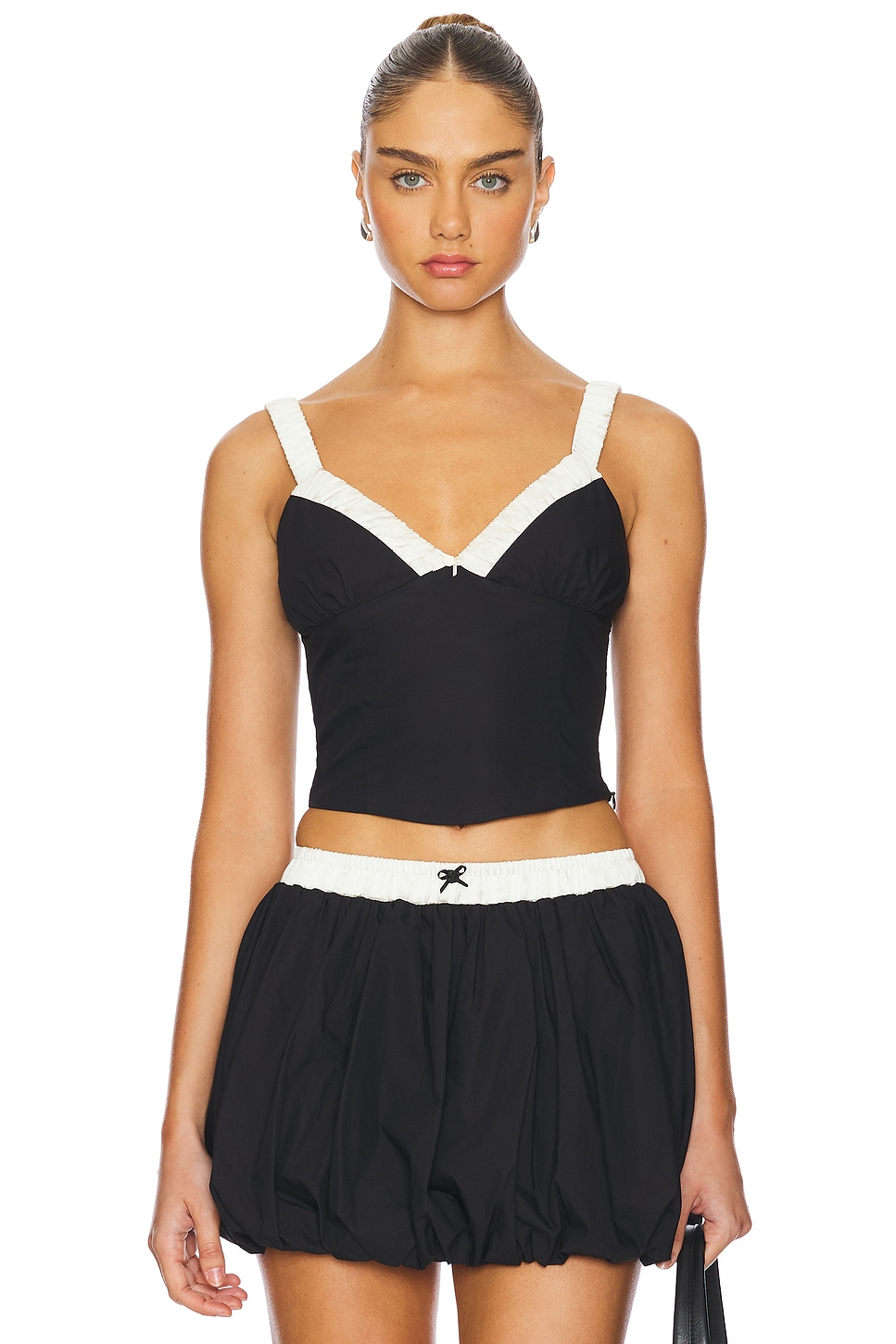 Серафина топ Nia, черный
Серафина топ Nia, черный