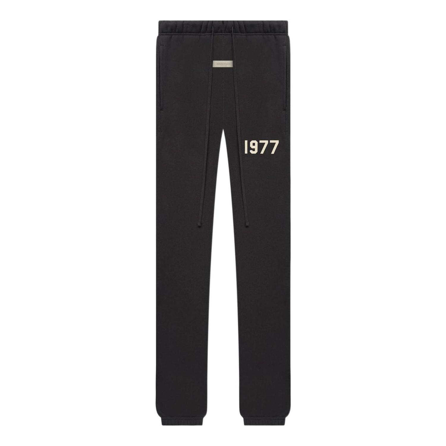 Спортивные брюки Fear of God Essentials SS22 Sweatpants 'Iron' FOG-SS22-138, черный
Спортивные брюки Fear of God Essentials SS22 Sweatpants 'Iron' FOG-SS22-138, черный