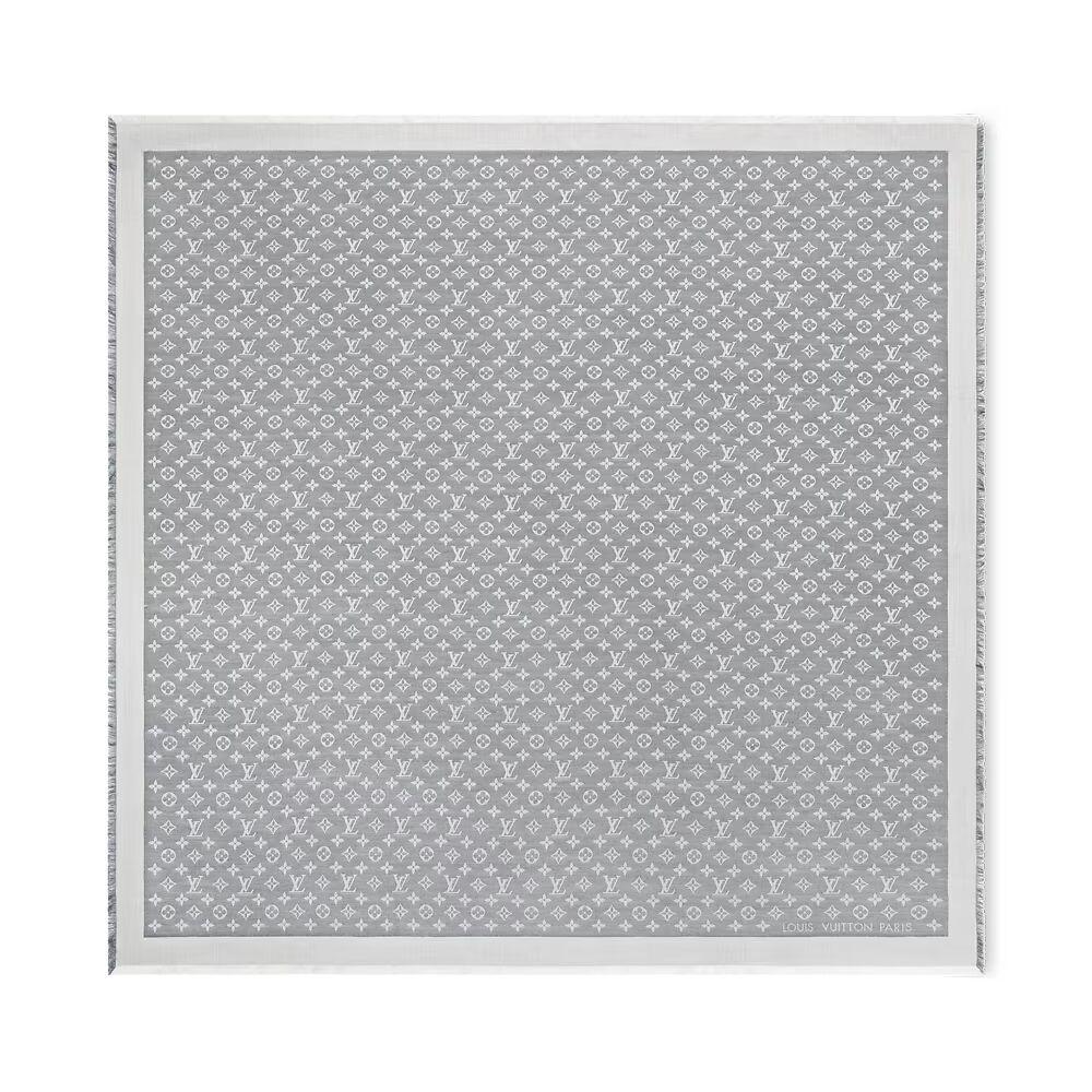 Шаль из денима с монограммой Louis Vuitton, серый
Шаль из денима с монограммой Louis Vuitton, серый