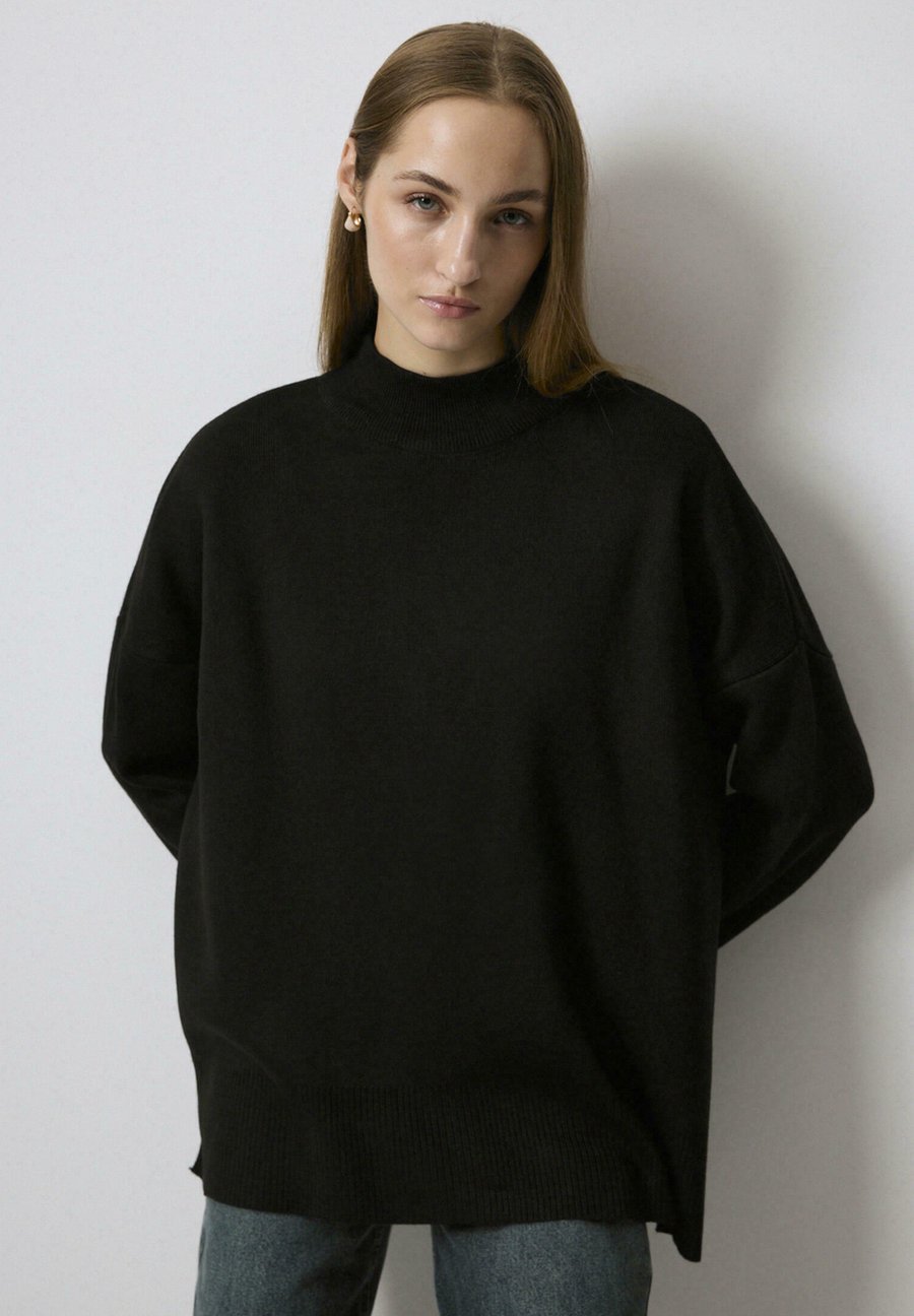 Джемпер Touché Privé TURTLENECK , Black
Джемпер Touché Privé TURTLENECK , Black