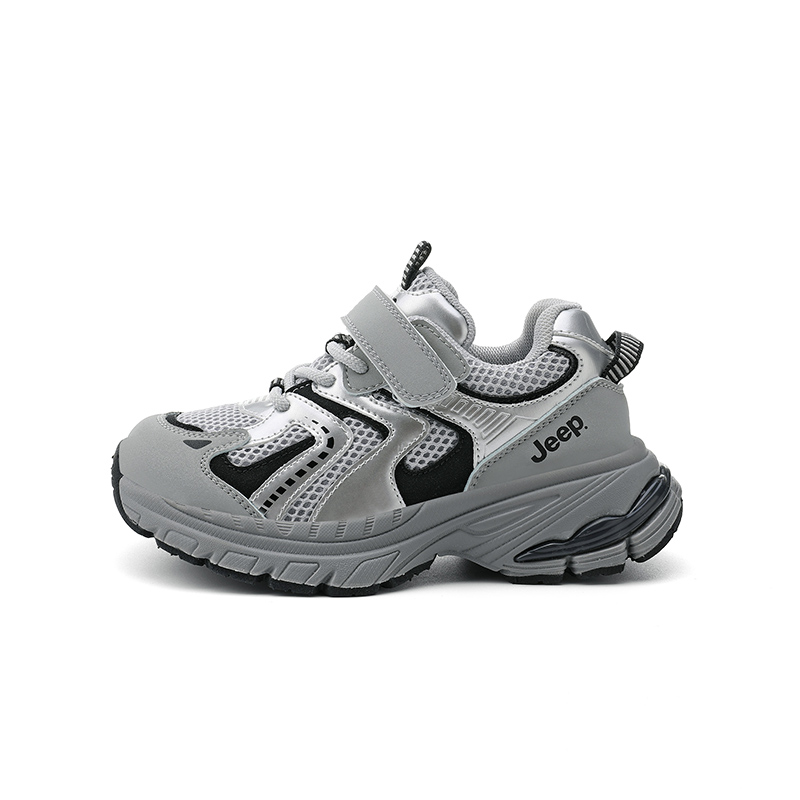 Детские беговые кроссовки серые Jeep, серый
Детские беговые кроссовки серые Jeep, серый