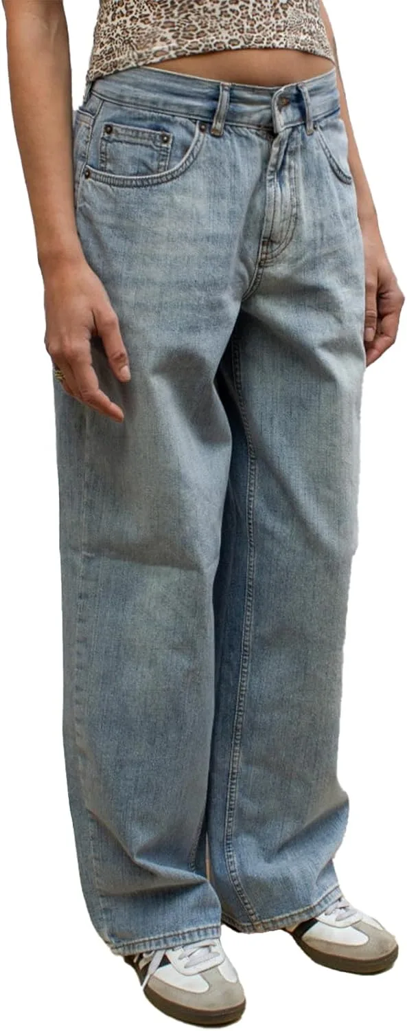 Женские джинсы прямого кроя с низкой посадкой в стиле boyfriend Doloame
Женские джинсы прямого кроя с низкой посадкой в стиле boyfriend Doloame