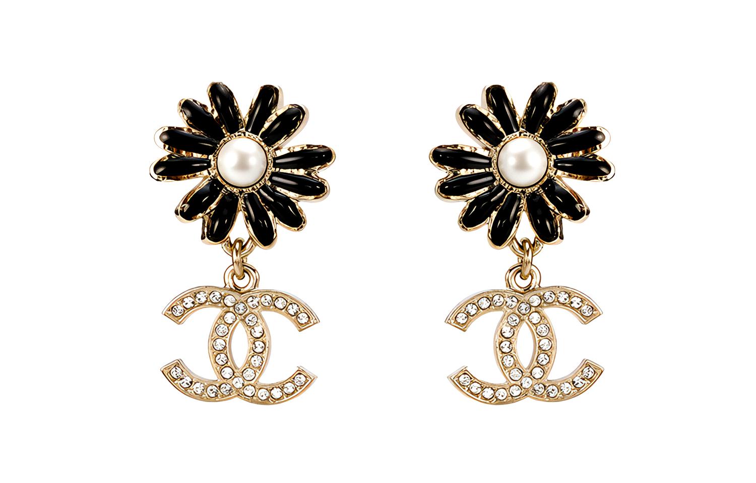 Серьги женские золотые/черные CHANEL, золотой/черный
Серьги женские золотые/черные CHANEL, золотой/черный