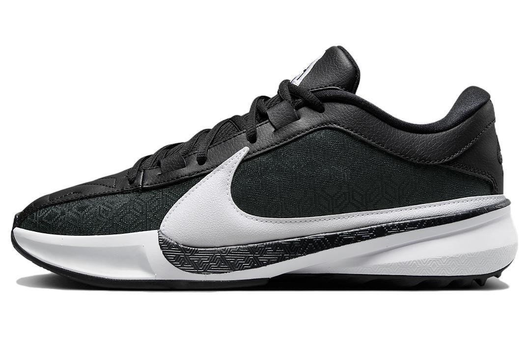 Мужские баскетбольные кроссовки Nike Zoom Fly 1, Black
Мужские баскетбольные кроссовки Nike Zoom Fly 1, Black
