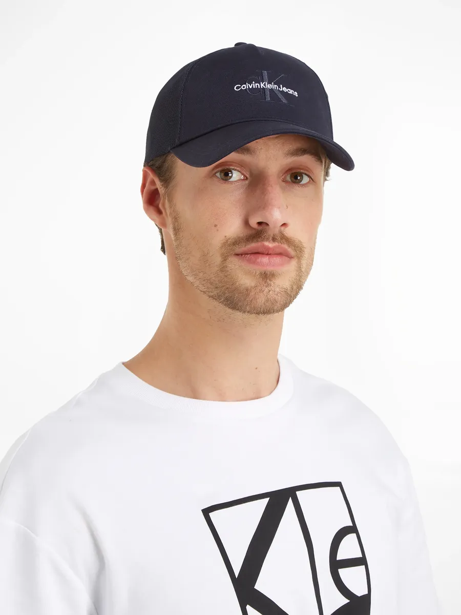 Кепка дальнобойщика Calvin Klein Jeans "MONO LOGO EMBRO TRUCKER HAT", с сетчатой вставкой, черный