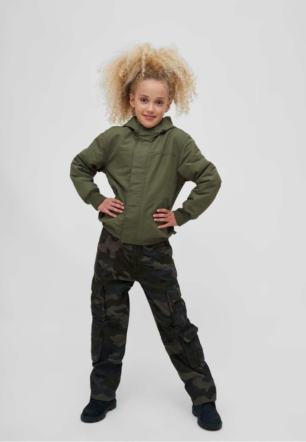 Куртка демисезонная Brandit, цвет olive
Куртка демисезонная Brandit, цвет olive