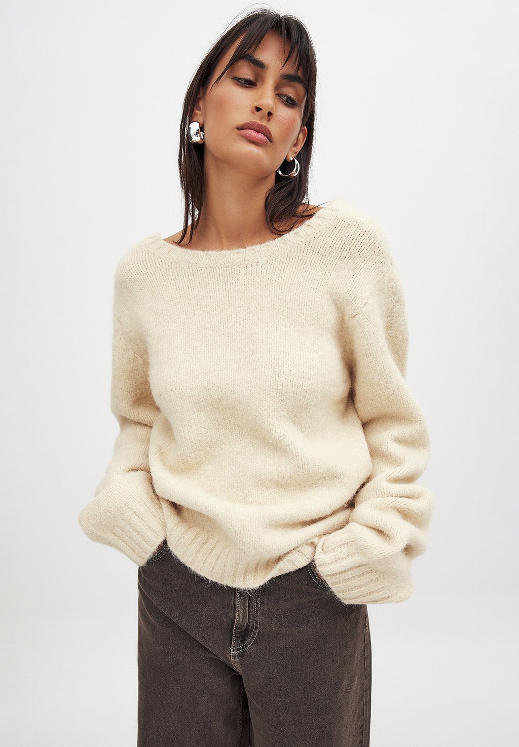 Джемпер BACK DETAIL NA-KD, бежевый
Джемпер BACK DETAIL NA-KD, бежевый