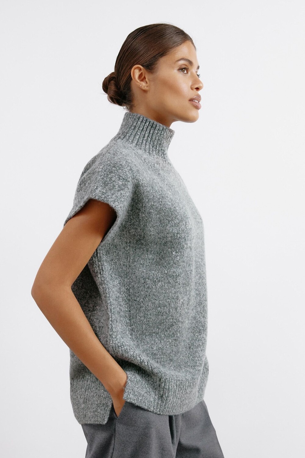 Майка с воронкообразным вырезом Albaray, серый
Майка с воронкообразным вырезом Albaray, серый