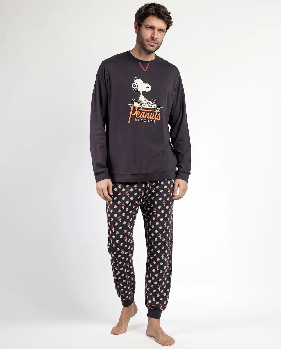 Мужская пижама длинная из темно-серого хлопкового трикотажа Peanuts
Мужская пижама длинная из темно-серого хлопкового трикотажа Peanuts