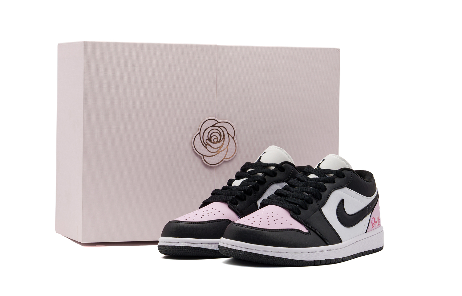 Jordan Эйр 1 устойчивые к истиранию низкие баскетбольные кроссовки винтажные женские черно-розовые, цвет Black Pink
Jordan Эйр 1 устойчивые к истиранию низкие баскетбольные кроссовки винтажные женские черно-розовые, цвет Black Pink