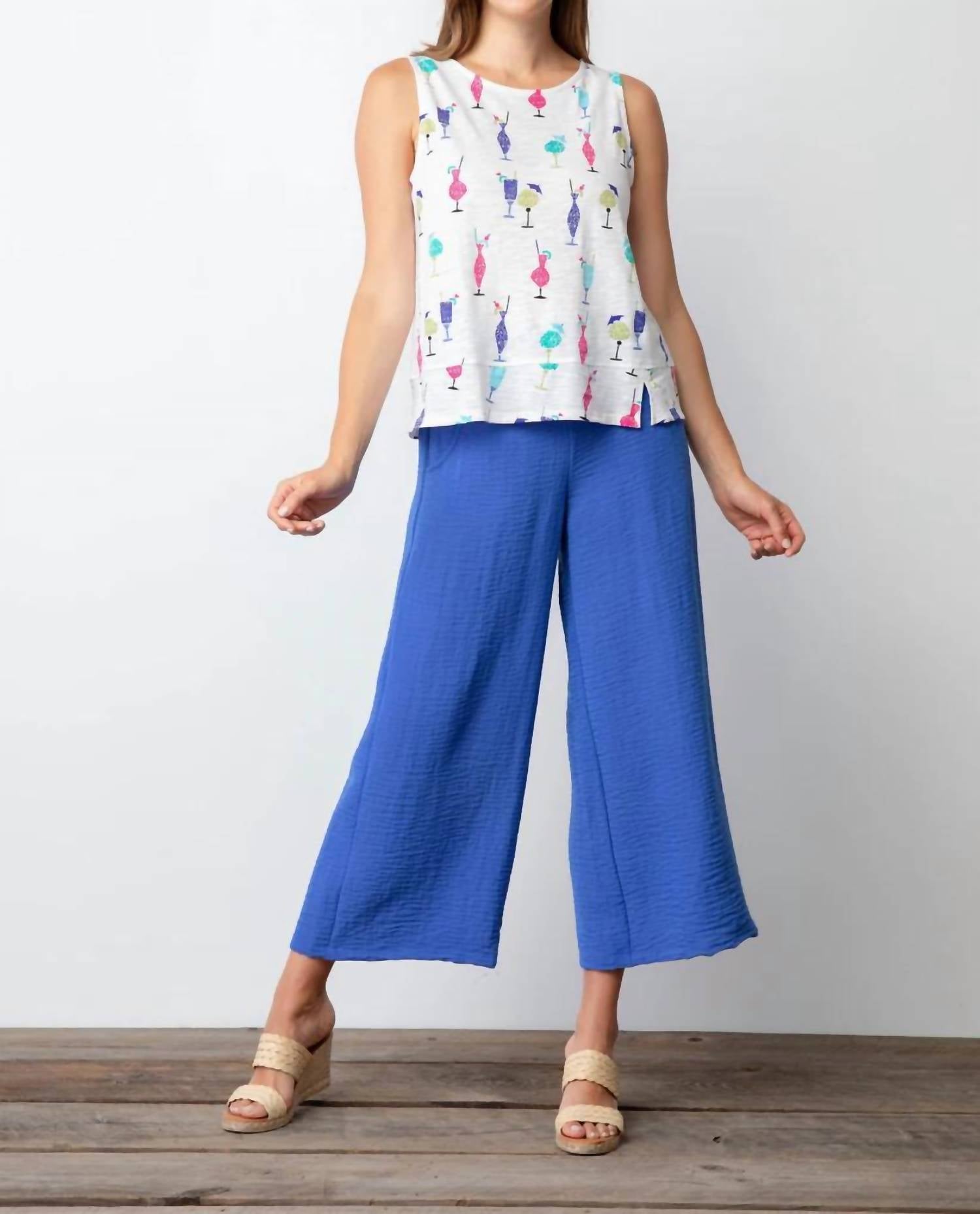 Хлопковая майка с лодочкой и фактурой "галька" в цвете коктейль Habitat, Cocktail
Хлопковая майка с лодочкой и фактурой "галька" в цвете коктейль Habitat, Cocktail