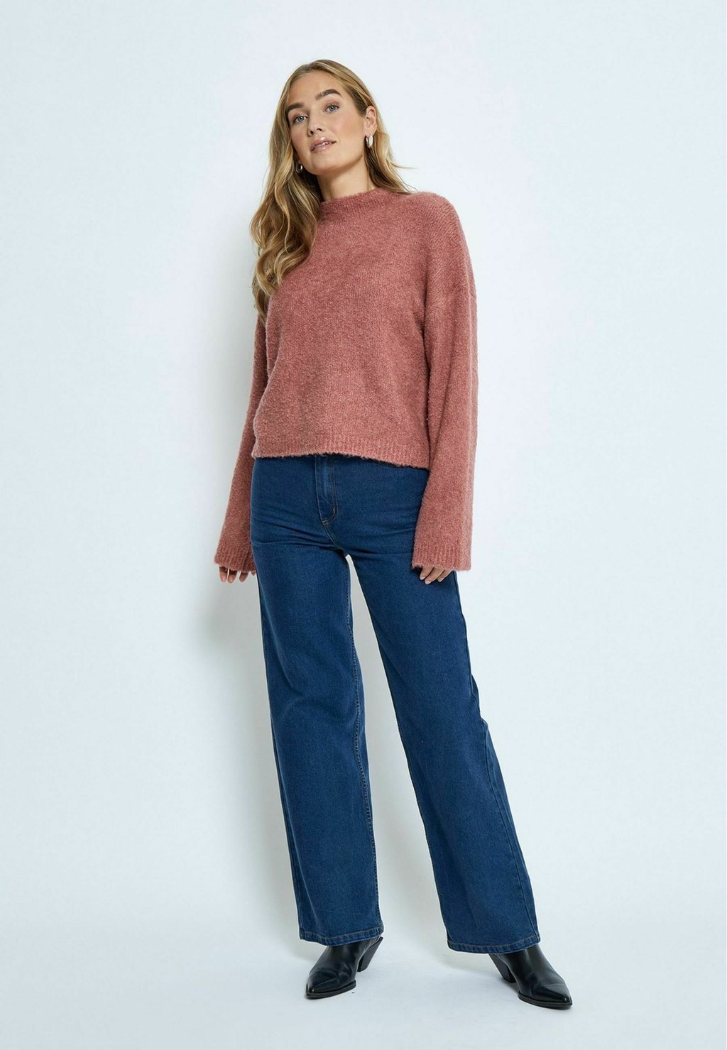 Джемпер MSTALIMA Minus, розовый
Джемпер MSTALIMA Minus, розовый