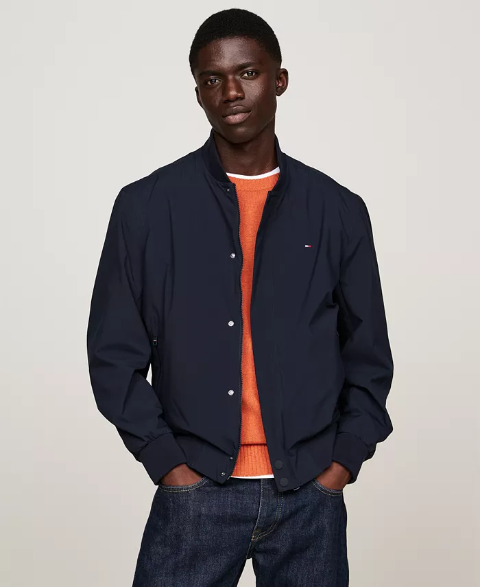 Мужская легкая технологичная бомбер-куртка Tommy Hilfiger, синий
Мужская легкая технологичная бомбер-куртка Tommy Hilfiger, синий