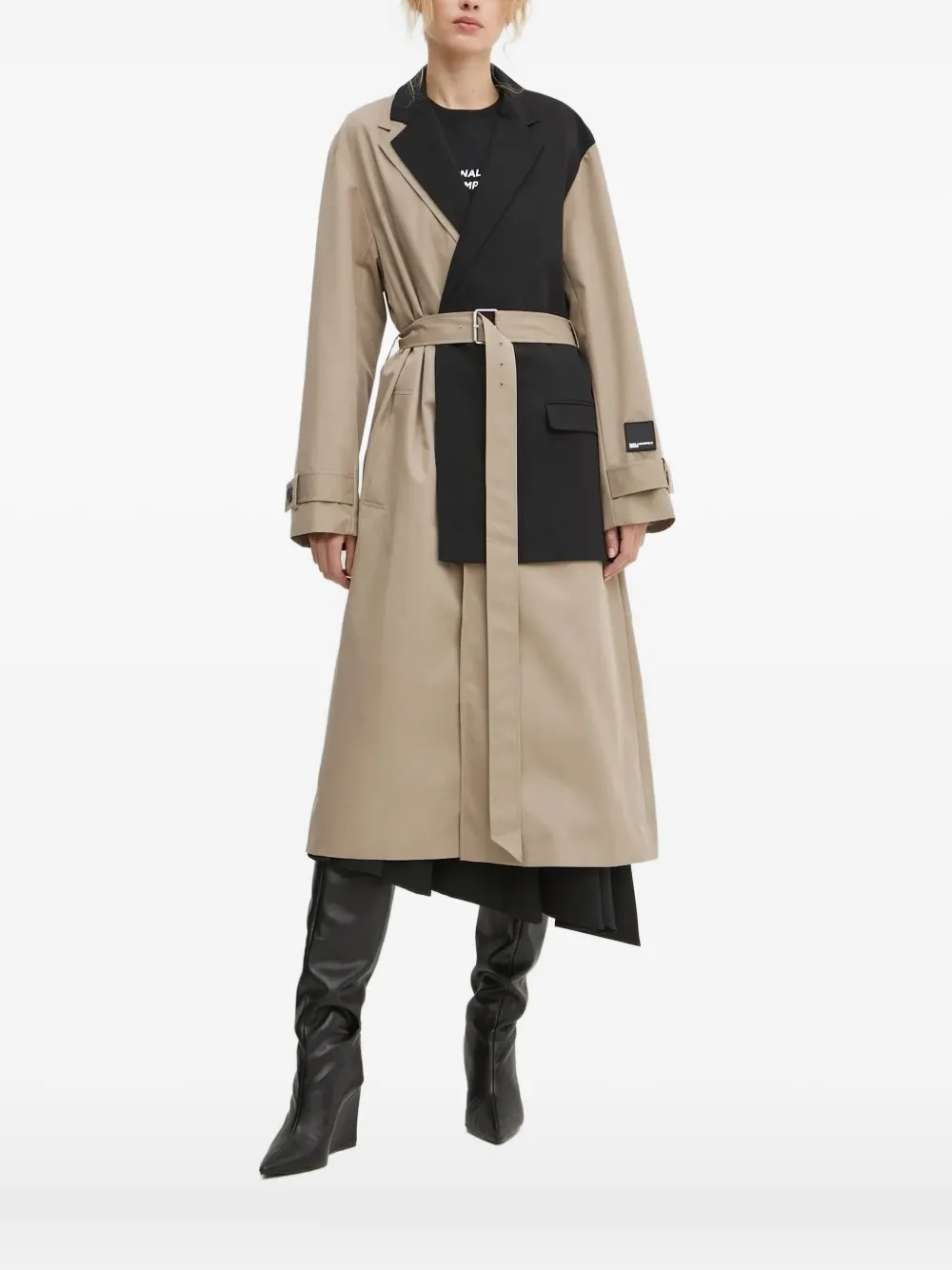 Пальто с поясом Karl Lagerfeld Jeans, нейтральный
Пальто с поясом Karl Lagerfeld Jeans, нейтральный