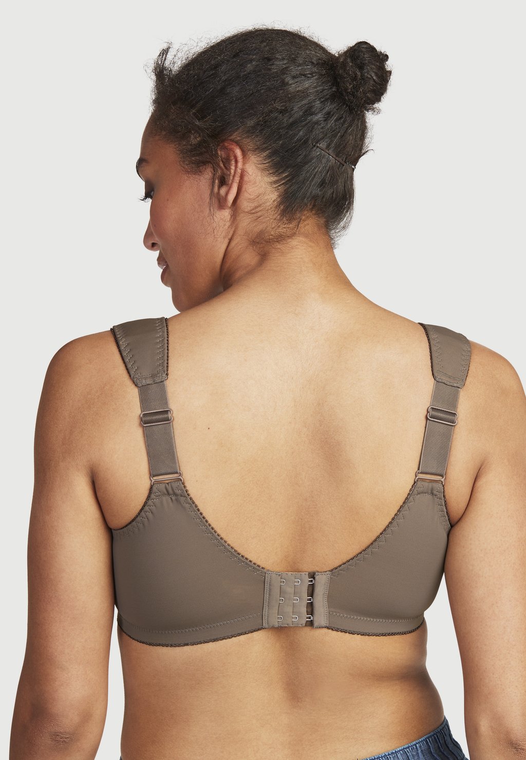 Бюстгальтер на косточках SOFT 2 PACK Cellbes of Sweden, коричневый
Бюстгальтер на косточках SOFT 2 PACK Cellbes of Sweden, коричневый