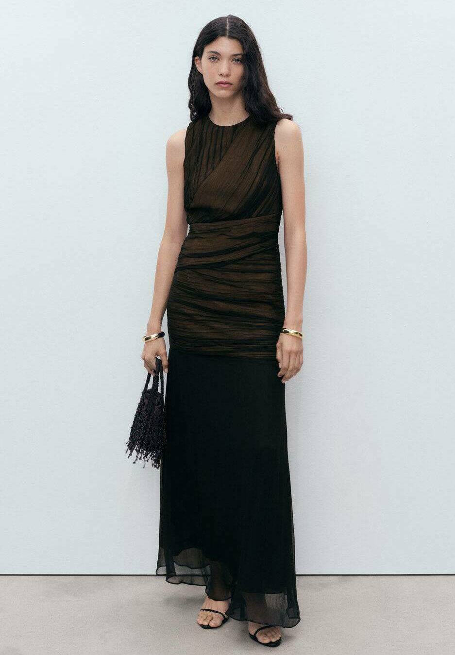 Платье макси CONTRASTING TEXTURED Mango, черный
Платье макси CONTRASTING TEXTURED Mango, черный