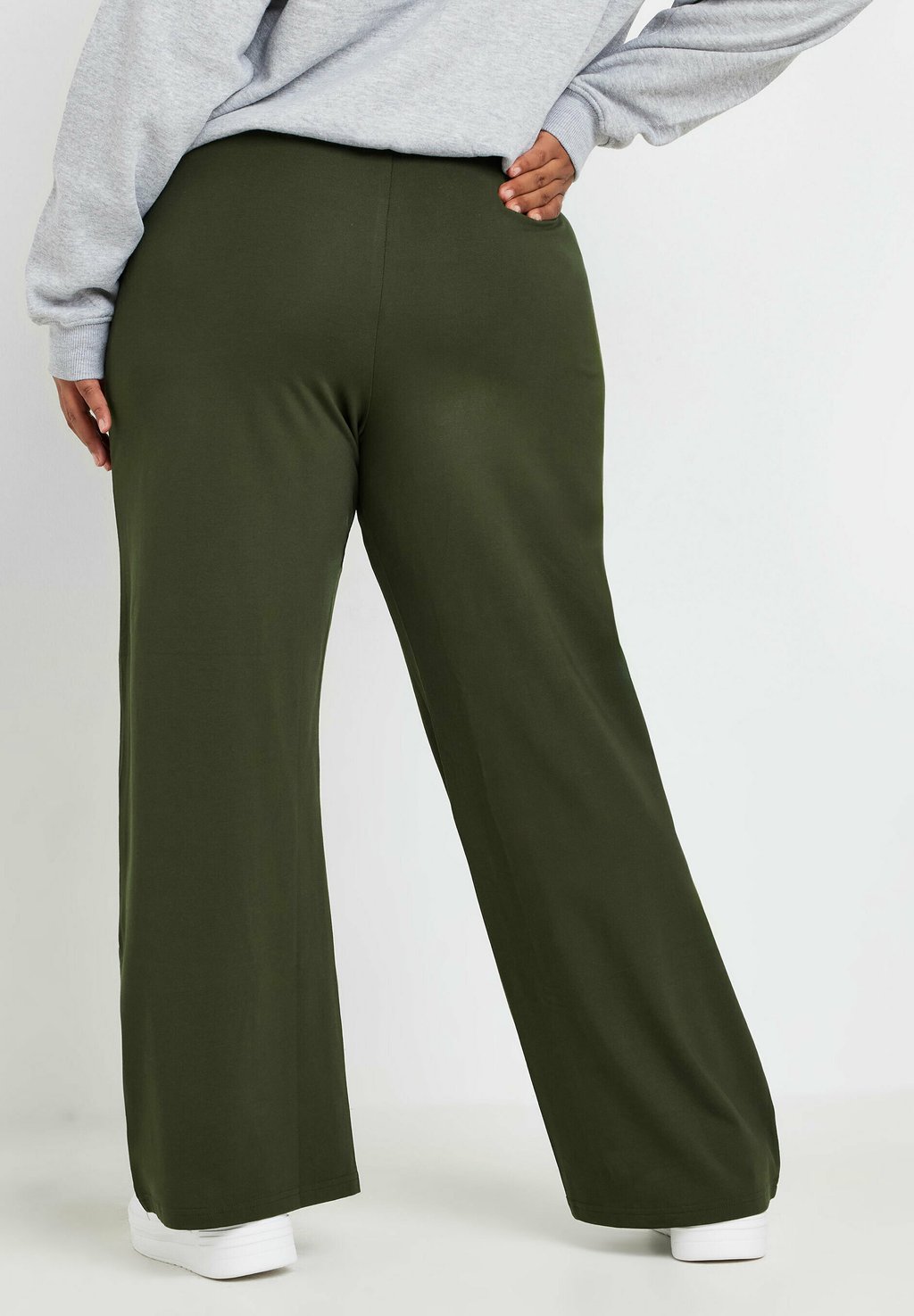 Брюки Yours Clothing, темно-зеленый
Брюки Yours Clothing, темно-зеленый