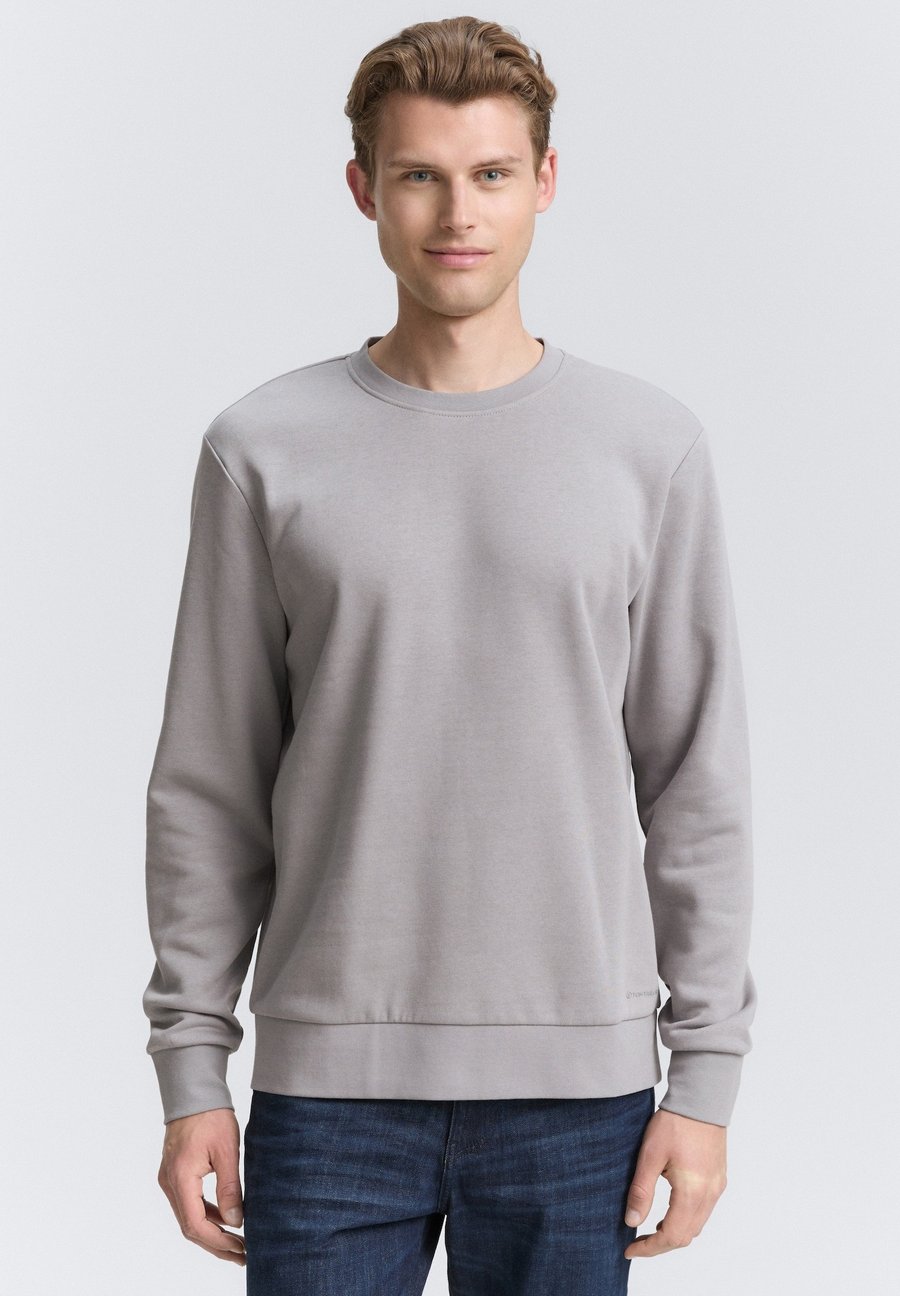 Толстовка TOM TAILOR Sweatshirt, Formal Grey/Grey
Толстовка TOM TAILOR Sweatshirt, Formal Grey/Grey