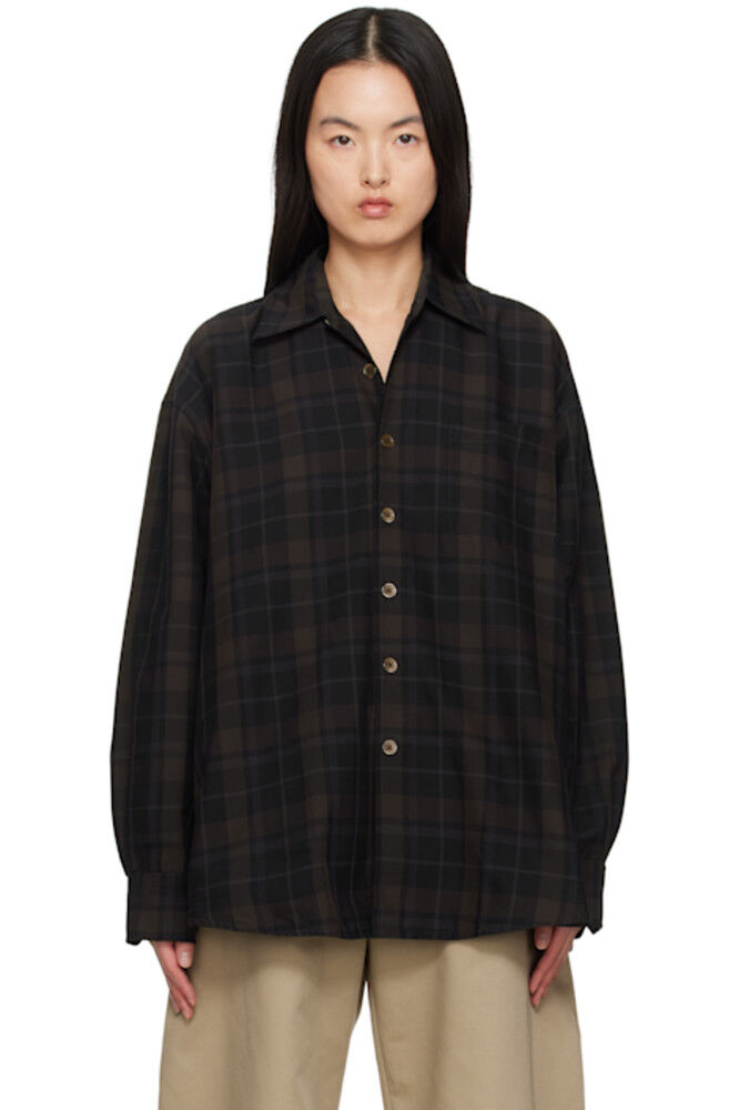 Черно-коричневая рубашка взаймы OUR LEGACY
Черно-коричневая рубашка взаймы OUR LEGACY