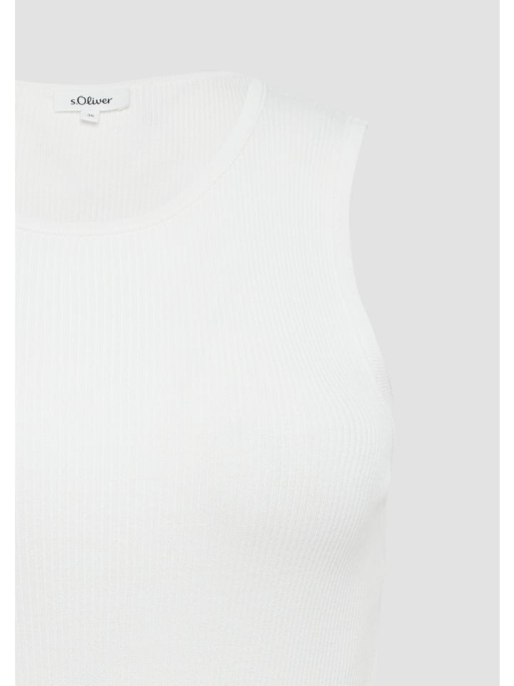 Свитер-жилет s.Oliver, кремовый
Свитер-жилет s.Oliver, кремовый