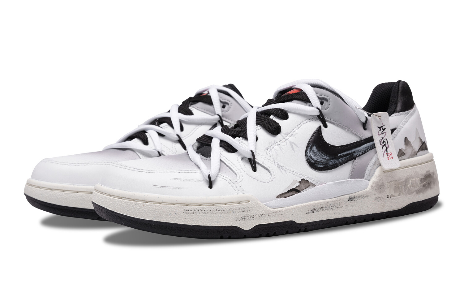 Кроссовки Nike Full Force Skateboard Shoes Men Low-Top Black White, черный/белый
Кроссовки Nike Full Force Skateboard Shoes Men Low-Top Black White, черный/белый