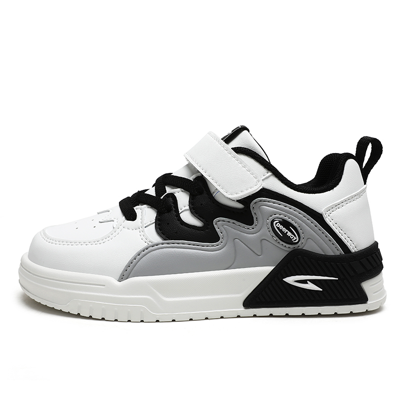 Детские скейтерские кроссовки Kids DEERWAY, белый/черный
Детские скейтерские кроссовки Kids DEERWAY, белый/черный