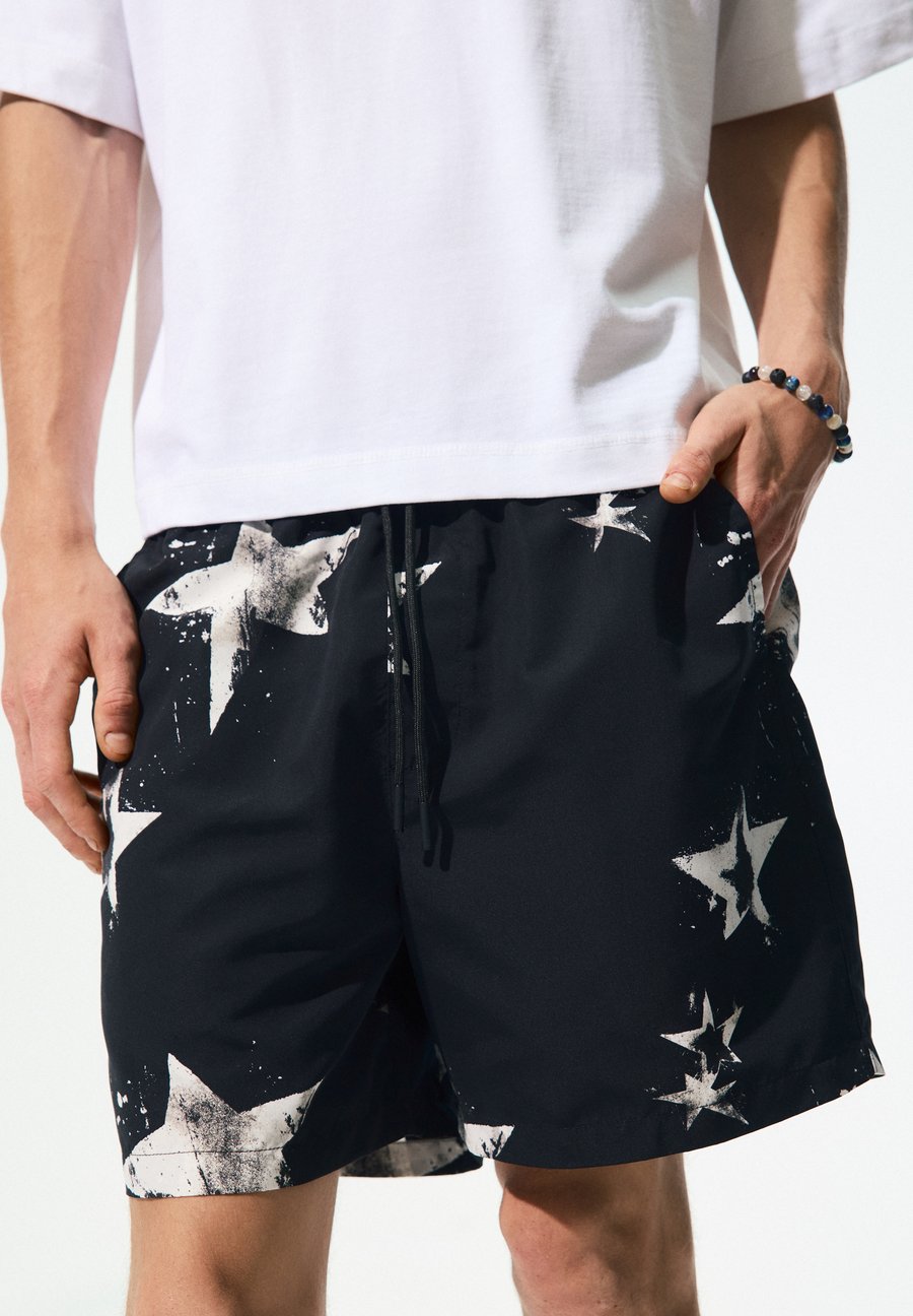Шорты для плавания PULL&BEAR STAR PRINT BOARD, Black
Шорты для плавания PULL&BEAR STAR PRINT BOARD, Black