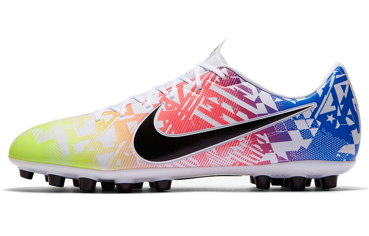 Мужские футбольные кроссовки Nike Mercurial Vapor 13 
Мужские футбольные кроссовки Nike Mercurial Vapor 13