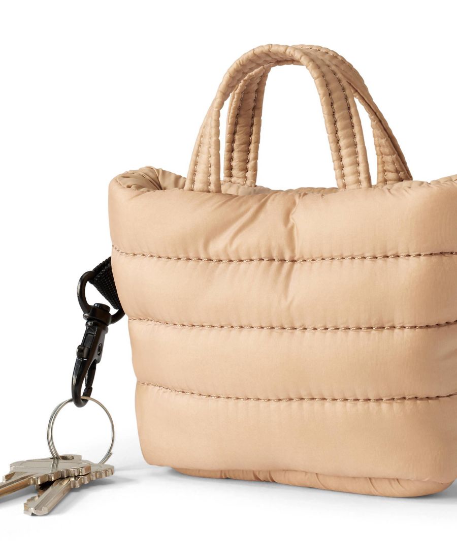 Сумка-тоут Micro Wanderweight Lands' End, Desert tan shine
Сумка-тоут Micro Wanderweight Lands' End, Desert tan shine