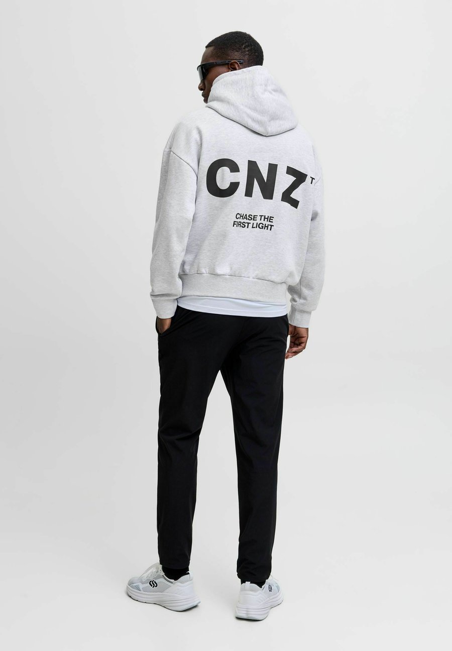 Худи Jack & Jones Performance JCOCNZ BERLIN, White Melange/Off-White
Худи Jack & Jones Performance JCOCNZ BERLIN, White Melange/Off-White