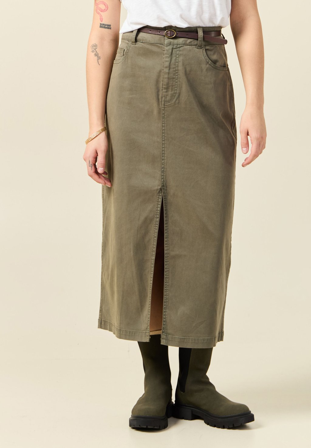 Юбка-карандаш BONOBO Jeans, хаки
Юбка-карандаш BONOBO Jeans, хаки