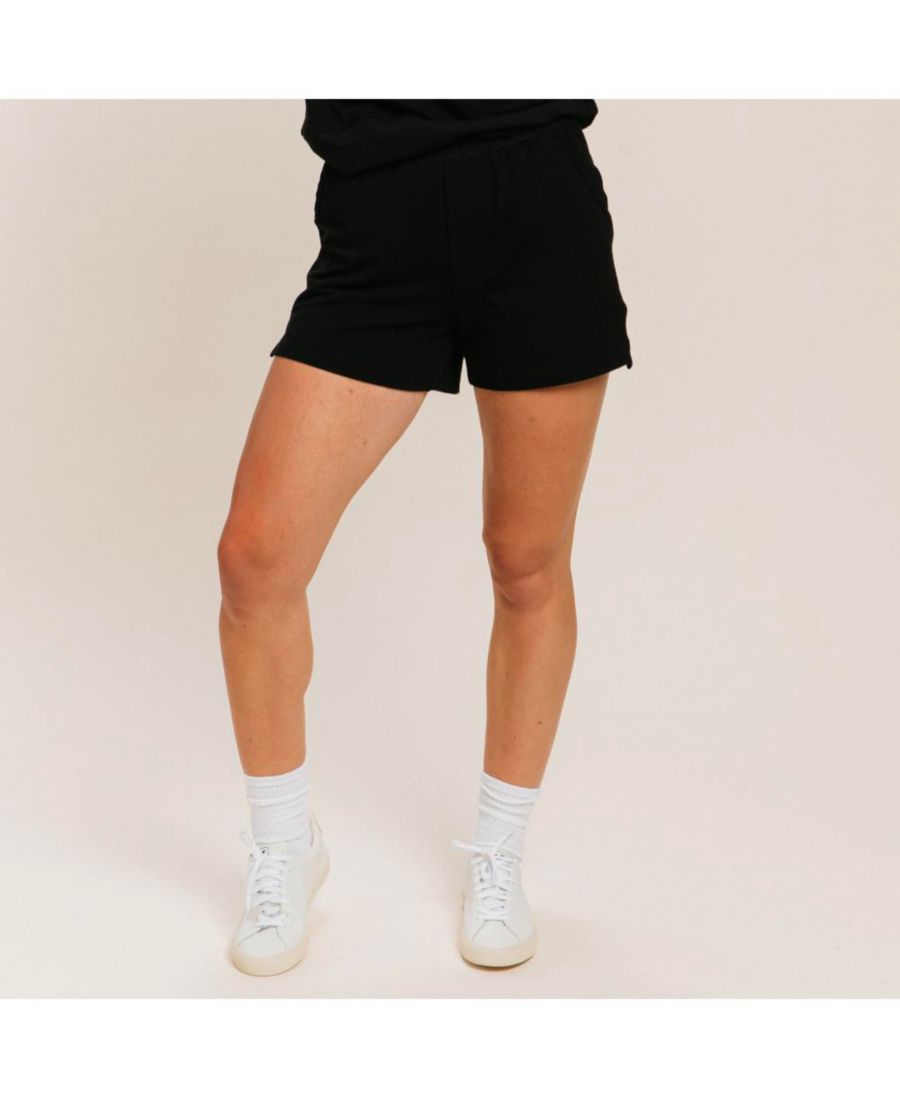 Классические женские шорты SoftCore Ocio, Black
Классические женские шорты SoftCore Ocio, Black